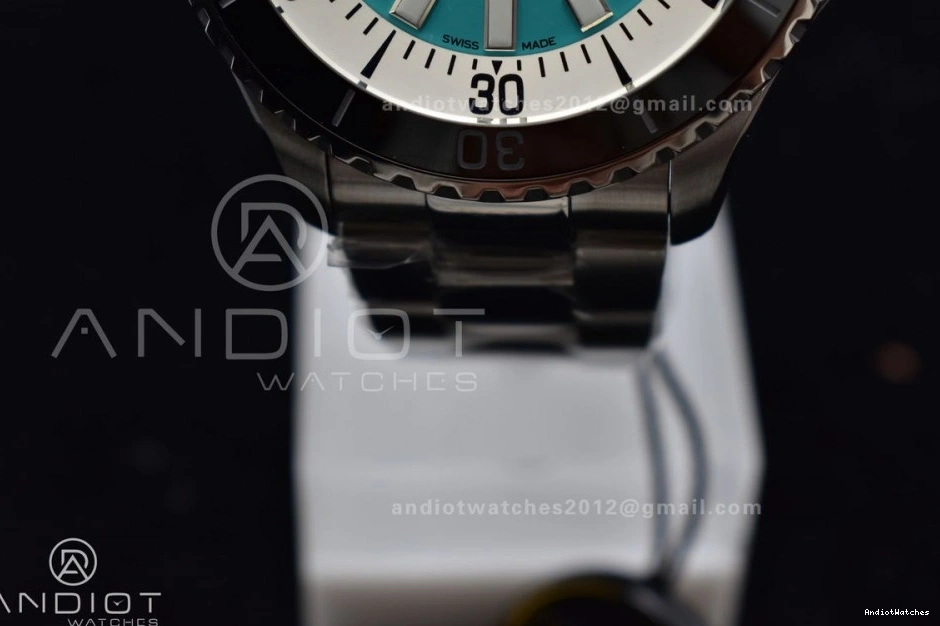 44 on A Bracelet Automatic Blue 1:1 Best Versatile Edition SS Tiffany SuperOcean TF Dial 480 1103